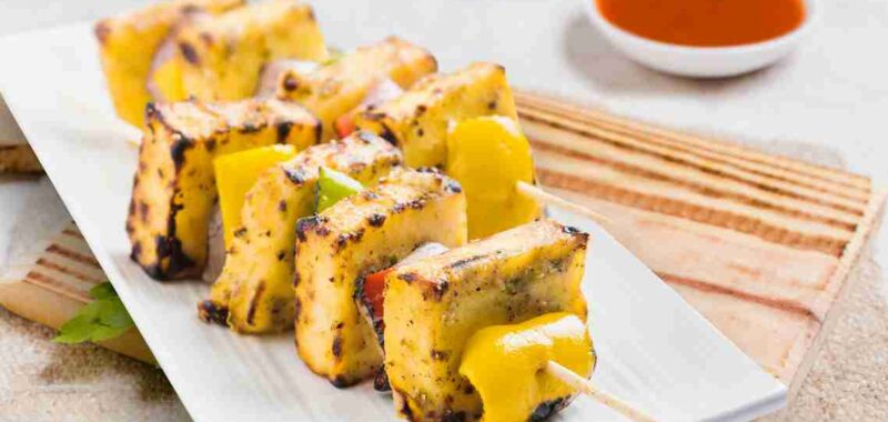 zonnepanelen in een veld